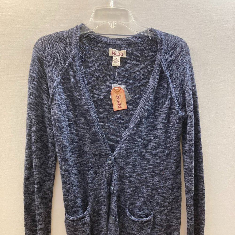 Women's low V-neck 5 button cardigan sweater by Mudd, NWT.